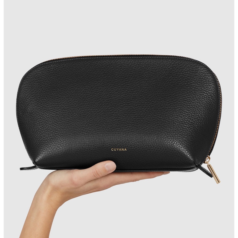 Cuyana Travel Case Set - Picture 4 of 16